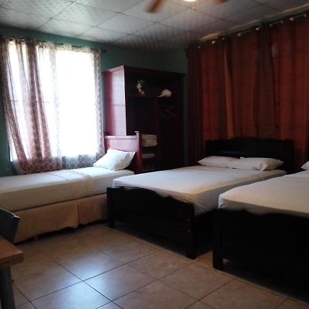 Hostel Guayacan Puerto Armuelles 外观 照片