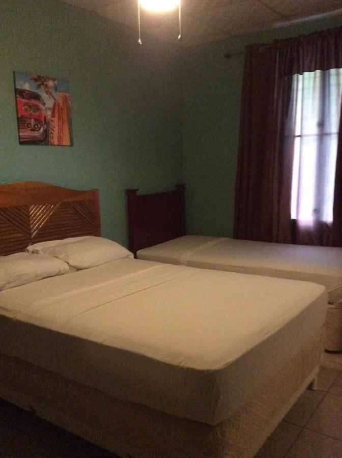 Hostel Guayacan Puerto Armuelles 外观 照片